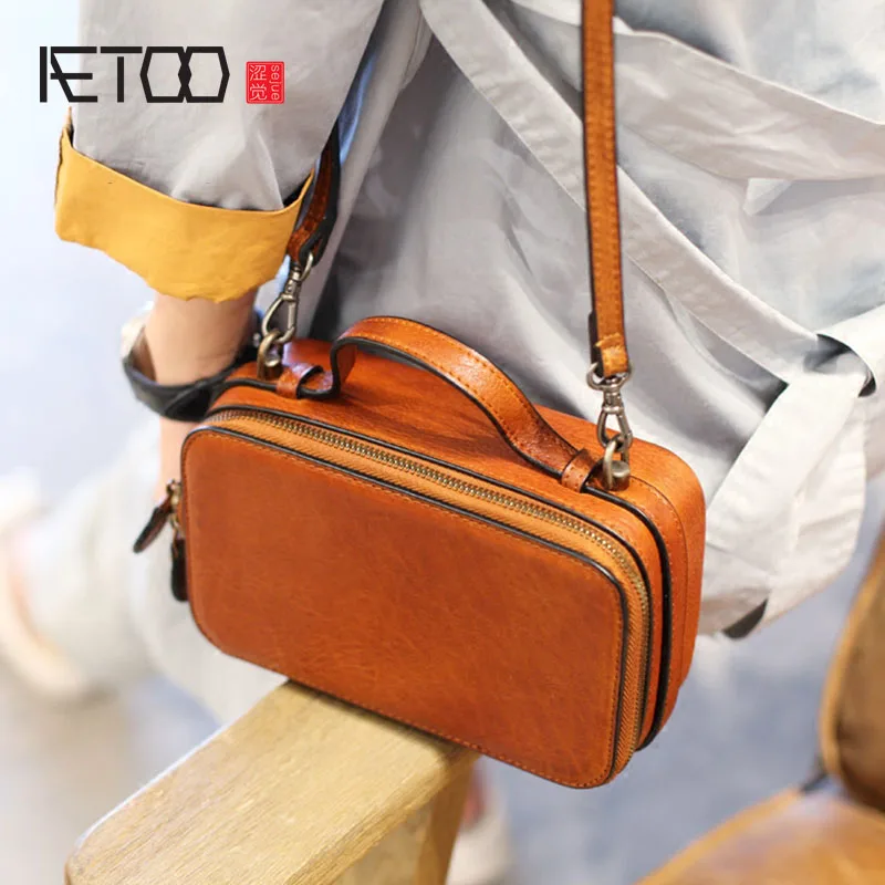 

AETOO Retro style small square small box first layer of leather crossed square handbag mini leather shoulder diagonal package