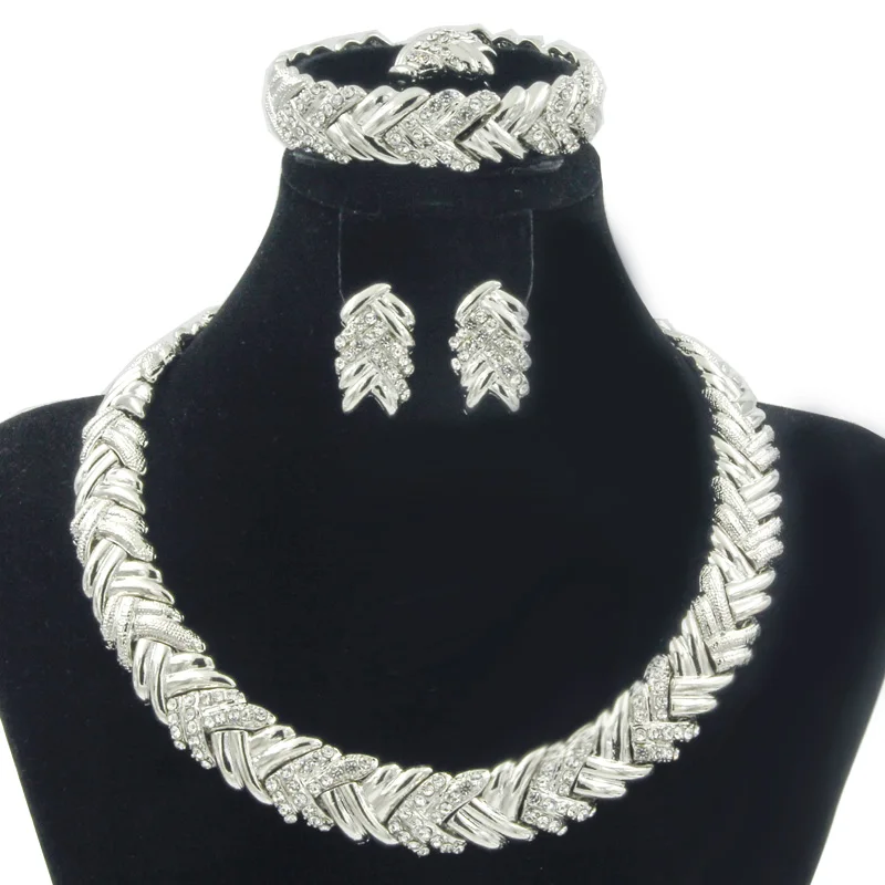 

New Italian Fashion Bridal Party Jewelry Dubai Crystal Design Necklace Earrings Bracelet Women Silver Jewelry Set Gift Jewelry