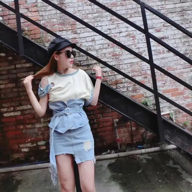 4478338787_1780098022