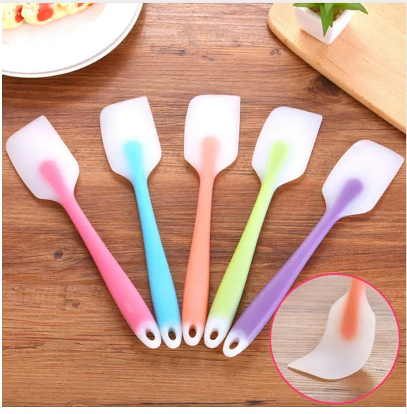 High-temperature-translucent-one-silicone-scraper-cake-food-grade-cream-scraper-stir-spatula-shovel-baking-tools.jpg_640x640.jpg