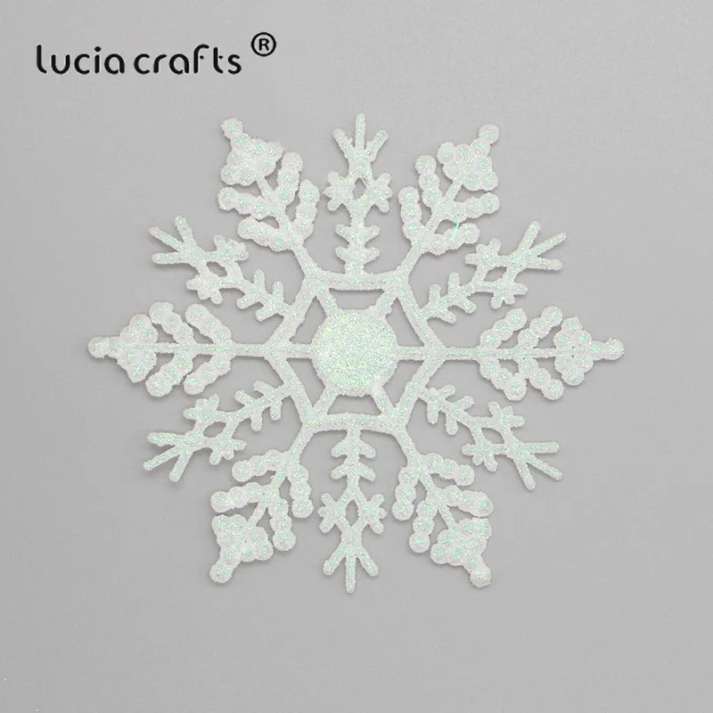 Lucia Crafts 2шт/8 шт пластиковые снежинки Рождественская елка кулон Рождественский орнамент DIY художественные вечерние украшения для дома и нового года H0215 - Цвет: White  2pcs