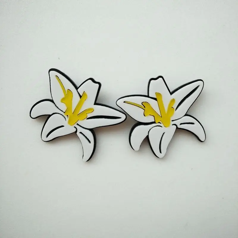 

Punk Jewelry Night Club Singer Accessories Fashion Big Acrylic Women White Flower Stud Earrings