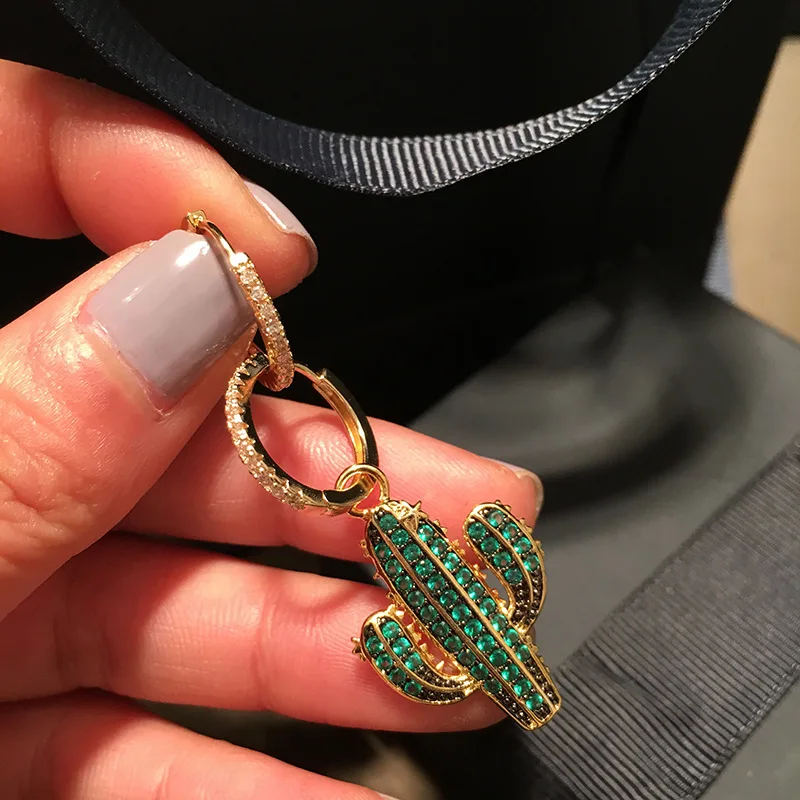 

UMGODLY Luxury Brand Yellow Gold Color Asymmetrical Cactus Earrings Green Cubic Zirconia Women Monaco ARC EN CIEL Jewelry Gift