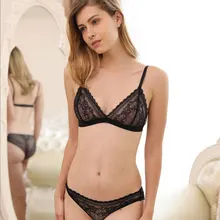 Без стального кольца bralette нижнее белье супер тонкие кружевные сексуальные треугольные чашки показывающие маленькую грудь