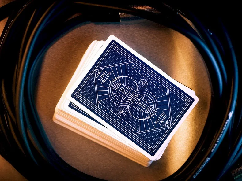 1 шт. Jimmy FALLON Карточные игры Премиум покер магия производительность Tonight Show двухслойные Теория 11 новые Запечатанные magic реквизит Magia фокусы