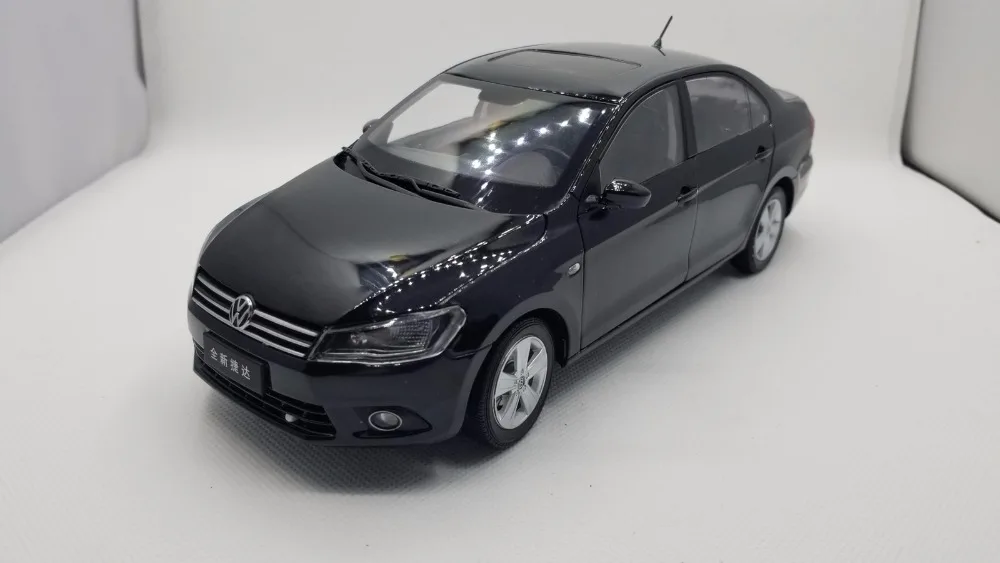 1:18 литья под давлением модель для Volkswagen VW Jetta 2102 черный сплав игрушечный автомобиль миниатюрная Коллекция подарков