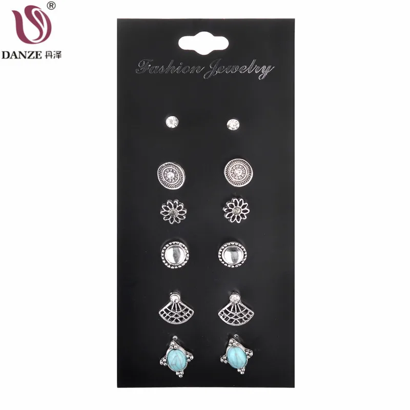 

DANZE Retro Geometric Small Crystal Stud Earrings Set Antique Silver Triangle Flower Punk Earrings Set For Gifts Dropshipping