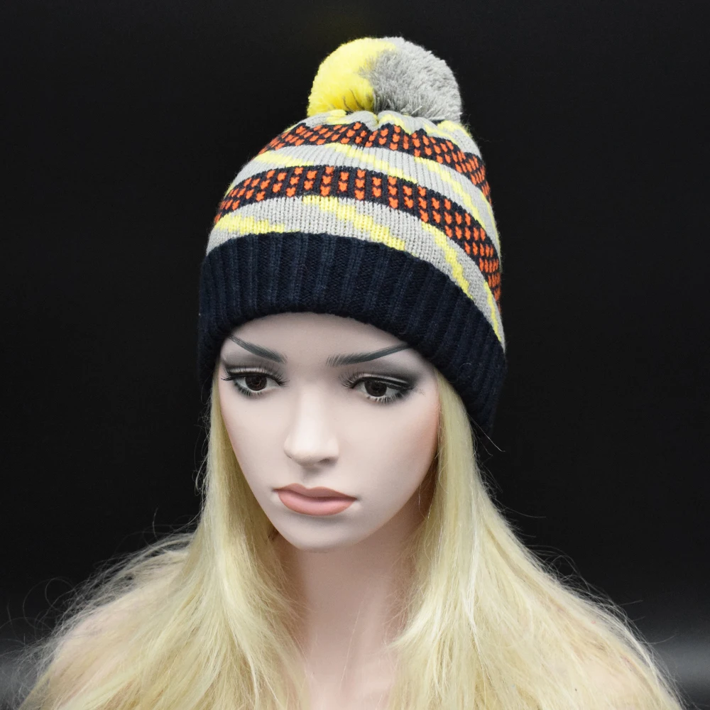 2017 New Hat Female Women's Winter Hats Fashion Luxury Brand Knitted