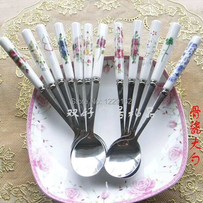 

Free shipping (3pcs/lot) Kitchen tool Multicolor Ceramitc Handle Stainless Steel spoon 210mm Bone China Soup Spoon tableware