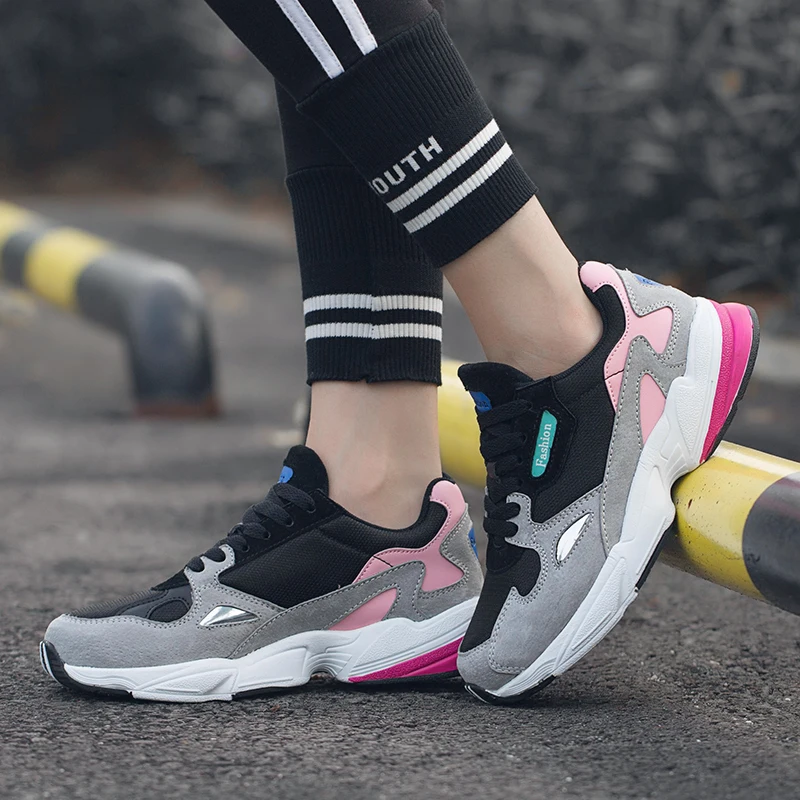 New Running Shoes Women Black White Jogging Female Sneakers Comfortable Breathable Shoes Sports Ladies Non-Slip Gym Shoes Girl