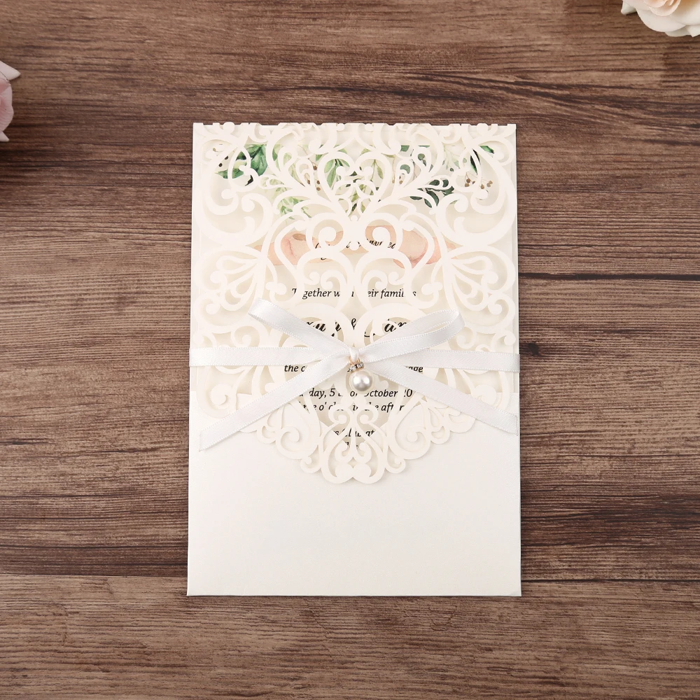 Convites de casamento com corte a laser