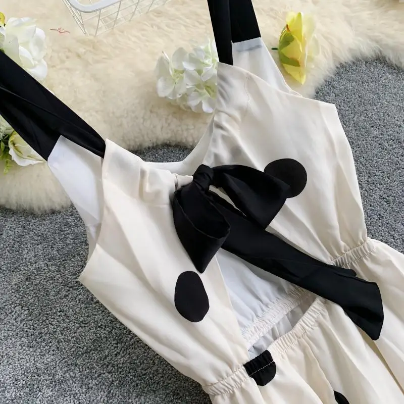 Женское модельное платье макси на бретелях спагетти богемное элегантное белое