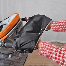 Мумия Утепленные перчатки для коляски Коляска муфтой Windtight Водонепроницаемый аксессуары для коляски ребенка коренастый мех флис перчатки коляски аксессуар