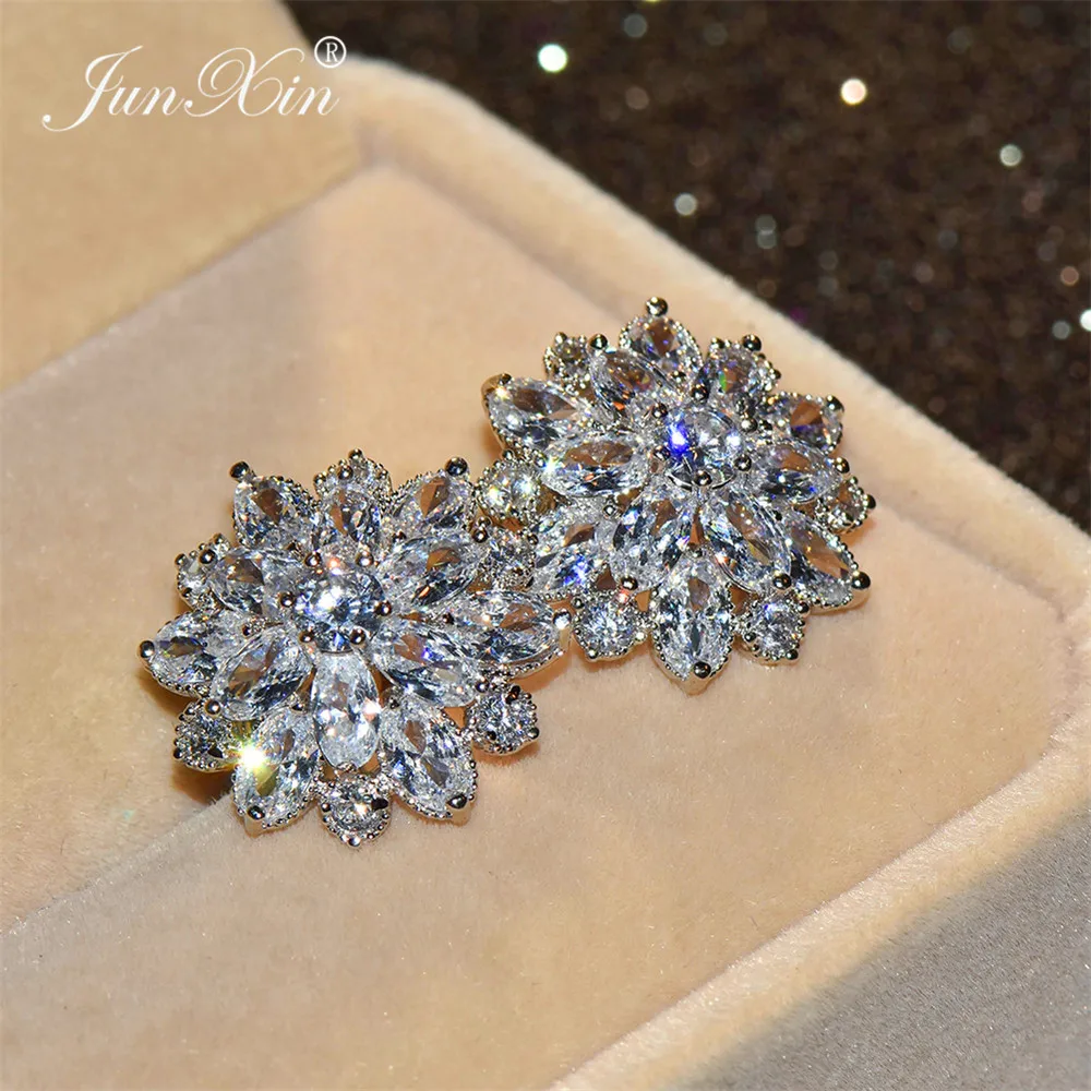 

JUNXIN Female Luxury White Crystal AAA Zircon Stud Earrings Fashion White Gold Filled Earring Vintage Women Wedding Jewelry