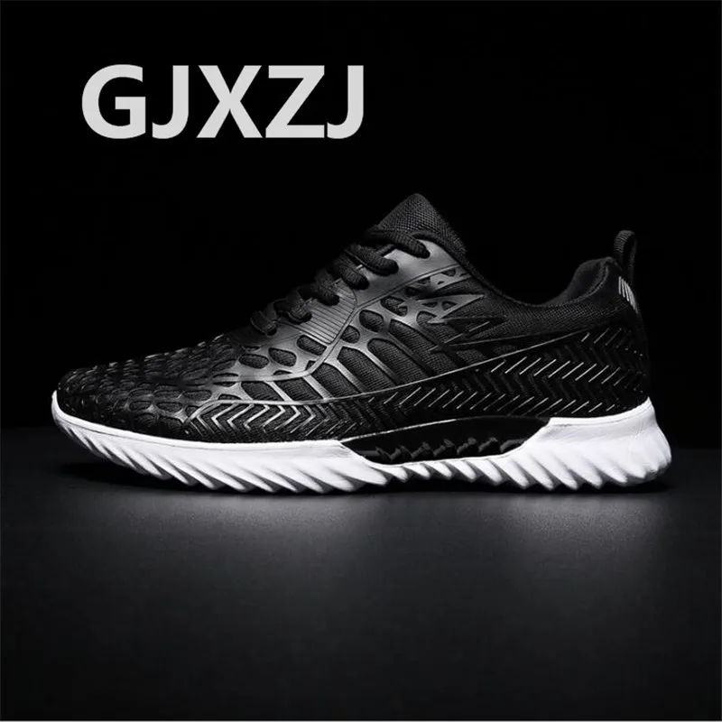

Outdoor soft bottom breathable comfortable casual wild summer new casual white Korean mesh breathable shoes