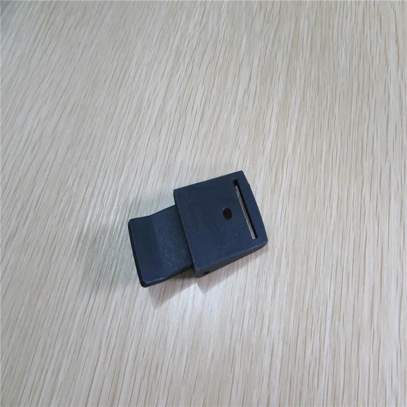 BELT BUCKLE