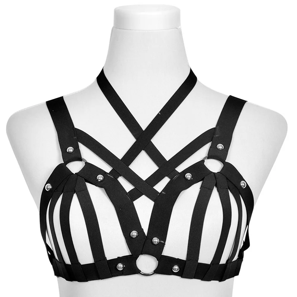 yaytsami-fetish-v-byustgalterah-s-virezom-dlya-soskov-v-chulkah-zrelih-zhenshin