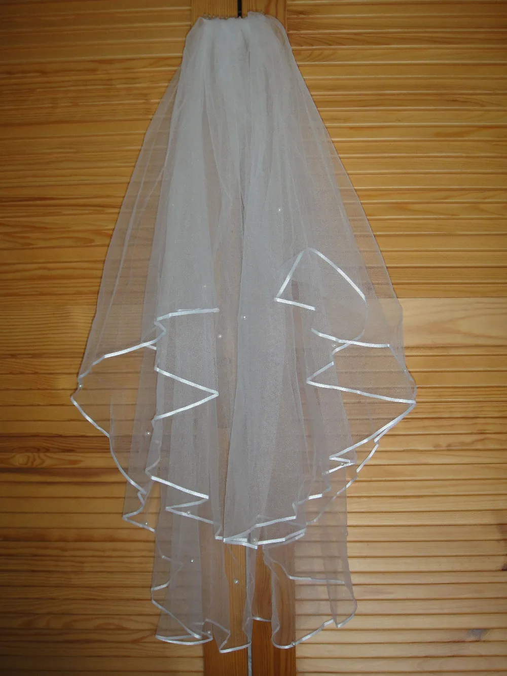 2015 Tulle Bridal Veil Short Wedding Veil With Comb Veu Curto China Supplier Wholesle Instock Wedding Accessorires (1)