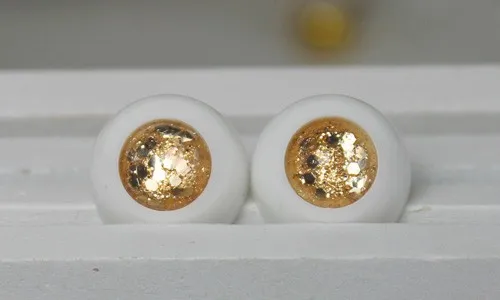 doll eyes  (2)