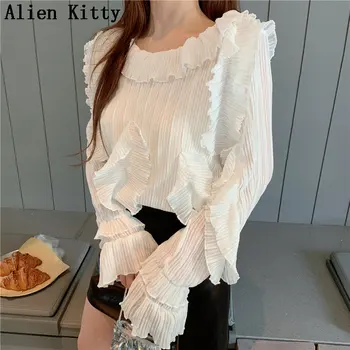 

Alien Kitty Simple Fresh Peter Pan Collar Loose All Match Elegant Sweet Solid Ruffles Pleated Flare Sleeve Casual White Shirt