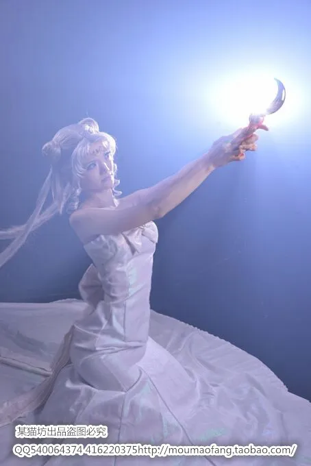

Sailor Moon queen/Princess Serenity Tsukino Usagi Cosplay Costume wedding dress