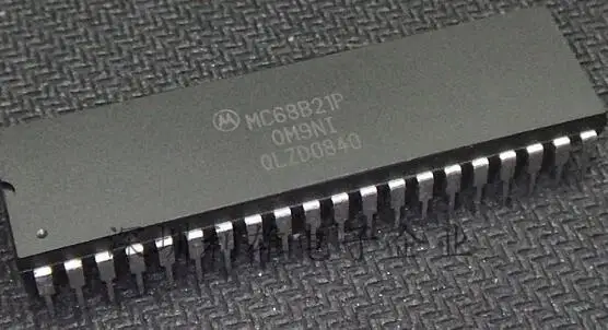 Бесплатная доставка MC68B21P MC68B21 | Электроника