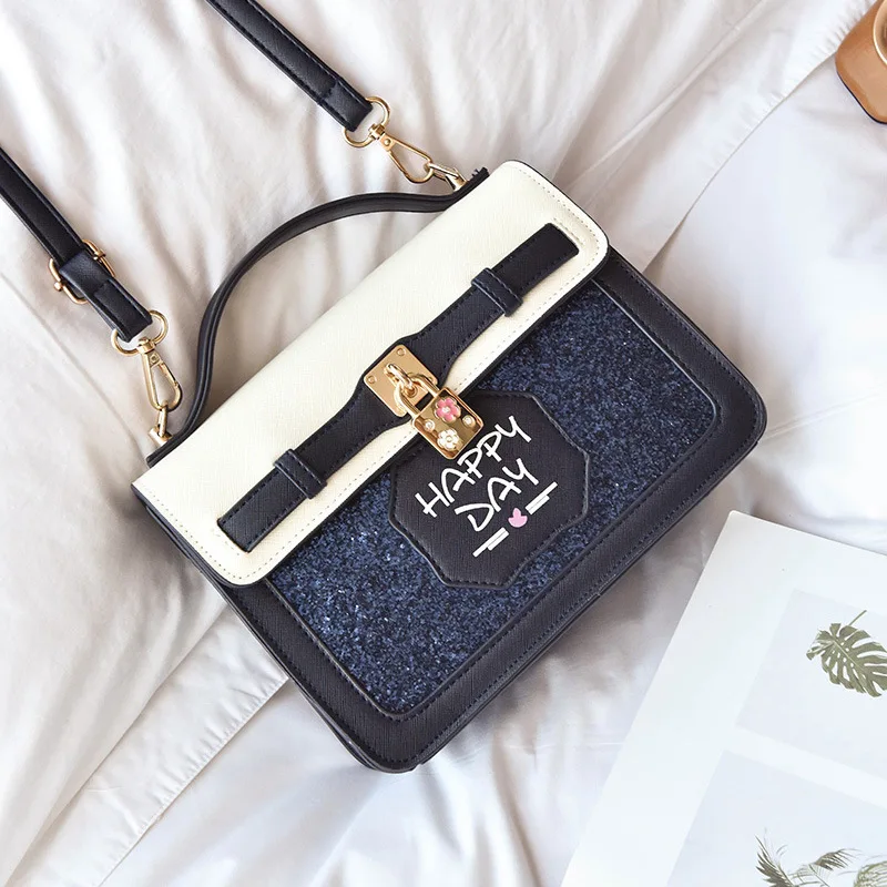 

2018 autumn and winter new women's bag, small square bag women's handbag character, single shoulder bag, and all kinds of bags.