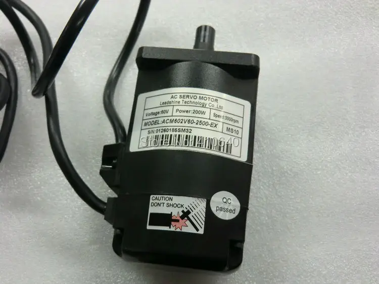 Leadshine ACM602V60 200 Вт бесщеточный AC Servo Двигатель с 2500 линия энкодера и 4 000 об./мин.