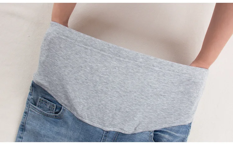 Maternità Dei Jeans Autunno della Molla Denim Tenere Up Del Ventre Pantaloni Della Chiusura Lampo Graffiato Strappato In Gravidanza Pantaloni Della Matita di Abbigliamento