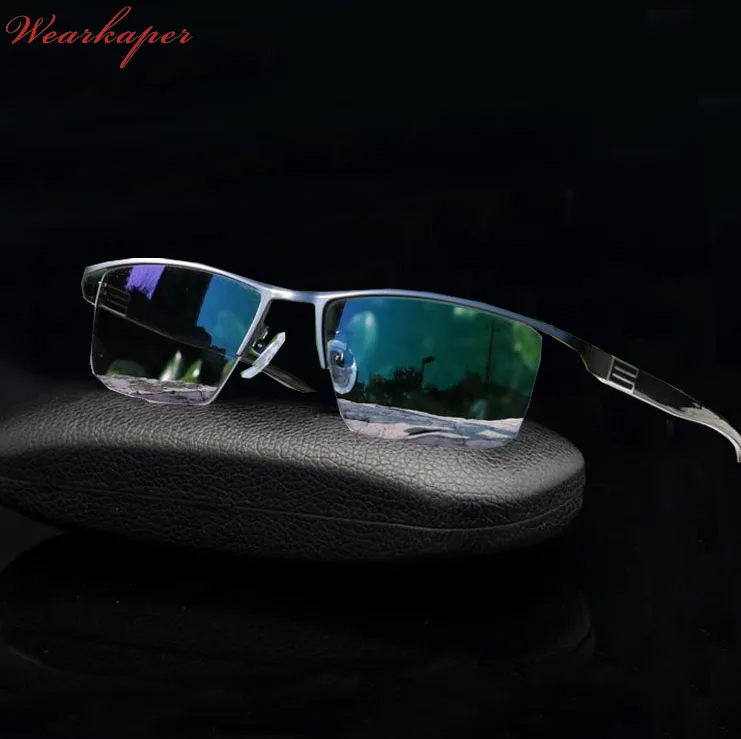 

WEARKAPER New Transition Sun Readers Photochromic Reading Glasses Men Titanium alloy Frame Presbyopia Eyewear With Case