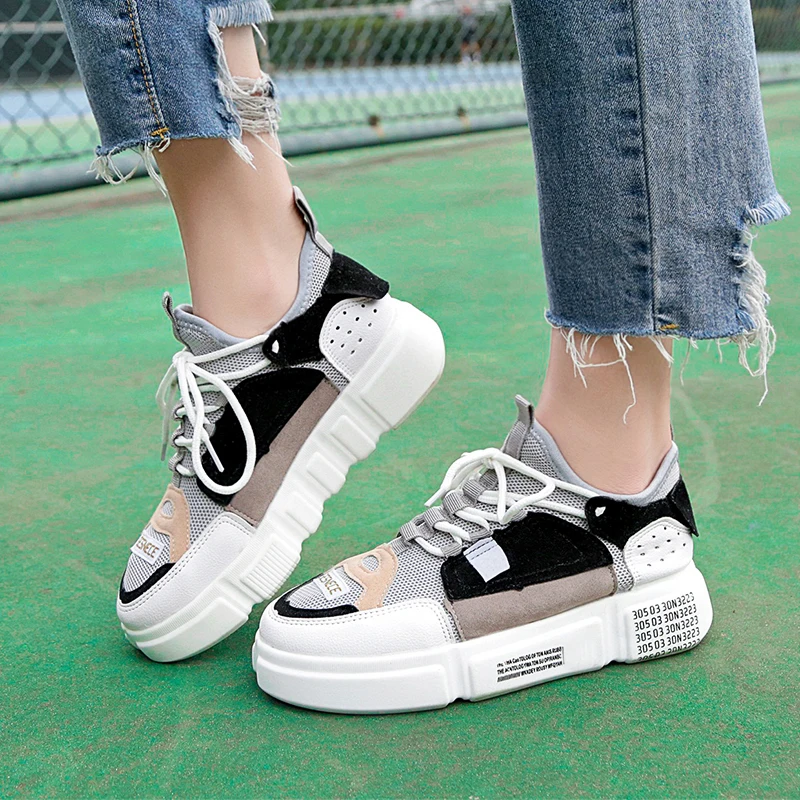 

Lucyever Flat Platform Graffiti Women Loafer Shoes Lace Up Round Toe Flats Ladies Casual Shoes 2019 New Fashion Student Footwear