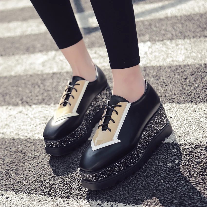 

luxury fashion lace up pumps Square head Women's platform shoes sequins arrow wedge shoes Comfortable low heel zapatos mujer