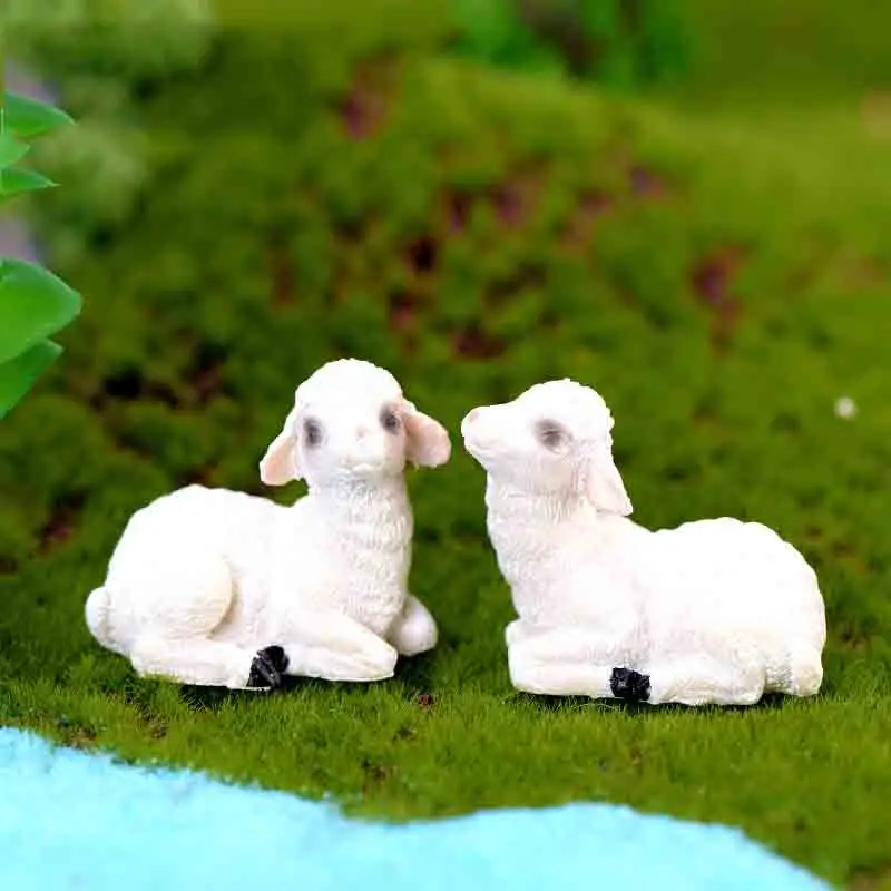 

2 Pcs Cute Little Sheep Moss Micro Landscape Terrarium Figurine Decoration Resin Funny Babies Ornament Fairy Garden Miniature