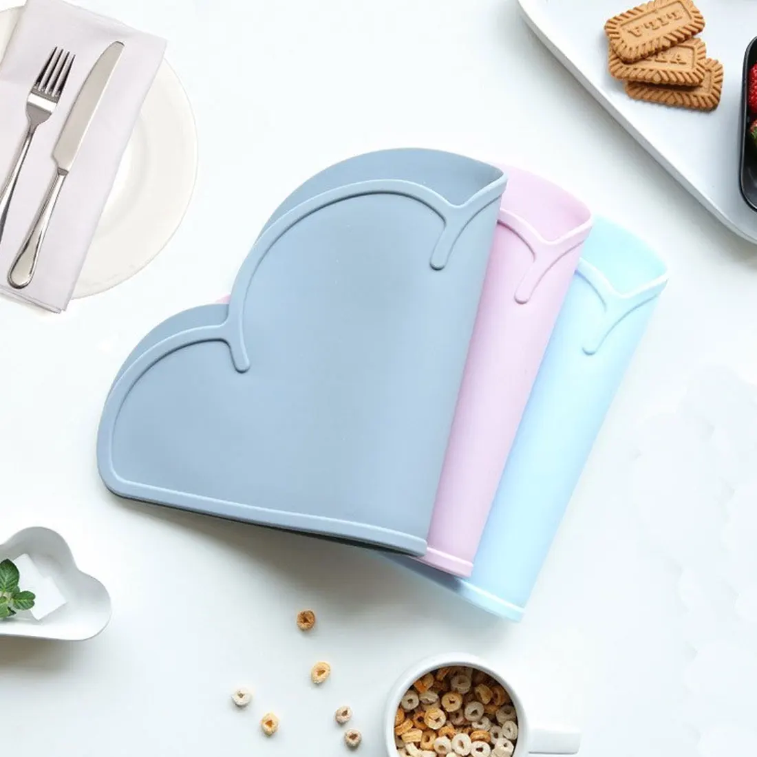 Waterproof Silicone Placemat Bar Mat Baby Kids Cloud Shaped Plate Mat