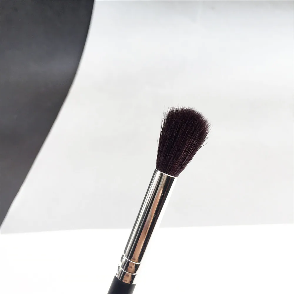 Morphe Brush M504 _ 4
