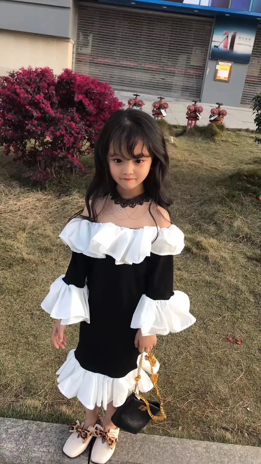Праздничное платье для девочек; цвет черный, белый; милые платья для маленьких девочек с оборками