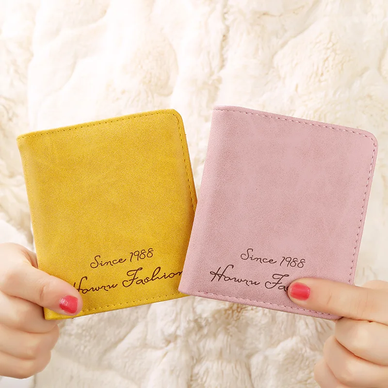 

Women's Wallet Buckle Short Paragraph Korean Version of The New Matte Leather Retro Student Wallet Women Handbags Men Wallet