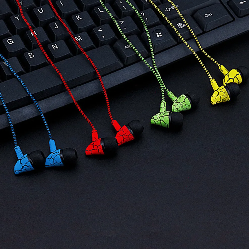 

Wired Earphone 3.5mm Crack Earphone With Mic Handsfree Headset For MP3 MP4