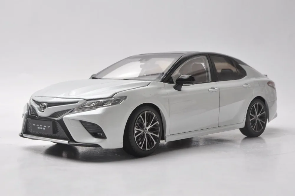 toyota camry 2018 toy car