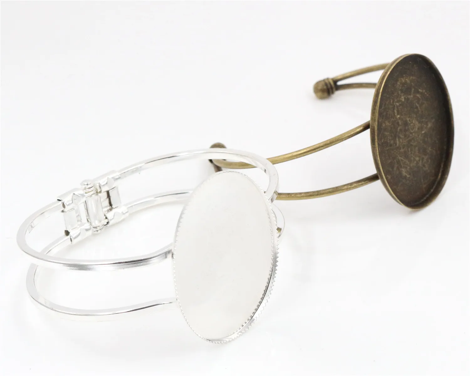 Высококачественный 30*40 мм Серебряный и бронзовый позолоченный Овальный браслет свободный браслет блюдечко для фурнитуры оправа для