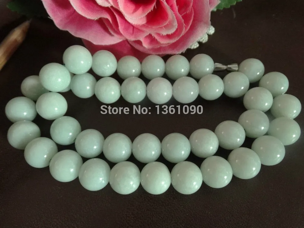 

00525 Beautiful Green Natural A grade big beads Jade Jadeite Necklace