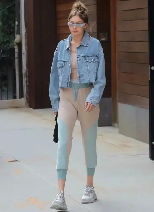 

HCBLESS 2018 autumn fashion women's washed burrs short denim jacket loose jacket