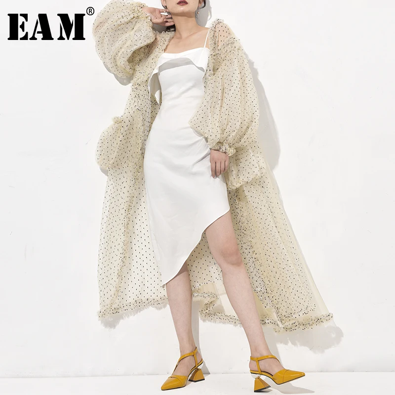 

[EAM] 2020 New Spring Autumn V-collar Long Sleeve Beige Dot Printed Mesh Long Big Size Windbreaker Women Trench Fashion WE92