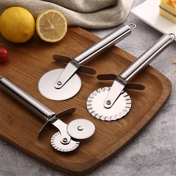 Price 100pcs/lot Roller Pizza Knife Cutter Stainless Steel Pastry Pasta Dough Crimper Round Hob Lace Wheel Knife Kitchen Tools