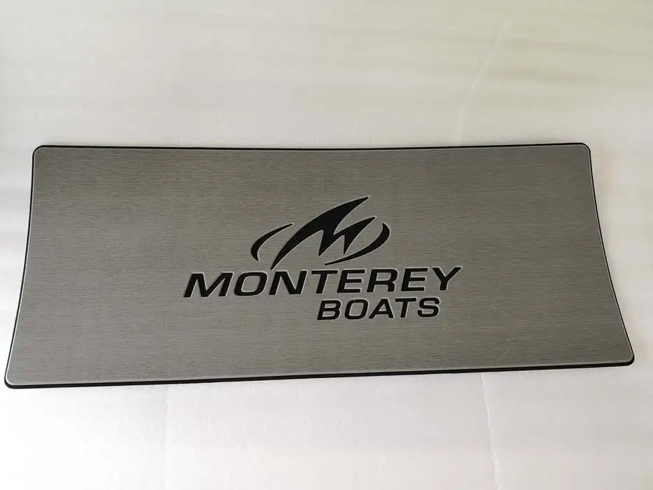 Штурвал для лодки EVA матовый серый коврик с логотипом Monterey Boats 406 мм x 991 мм x 13 мм 1" x 39" x 1/2"
