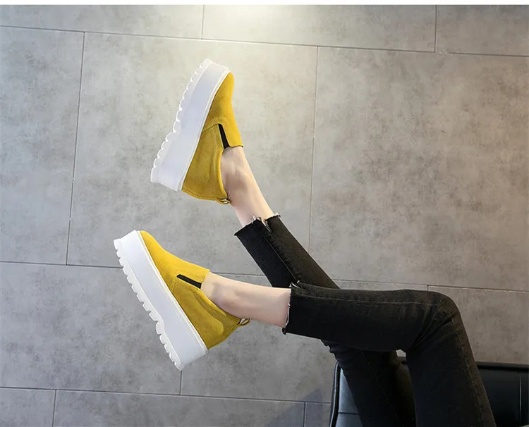 8015240375_2104939880_