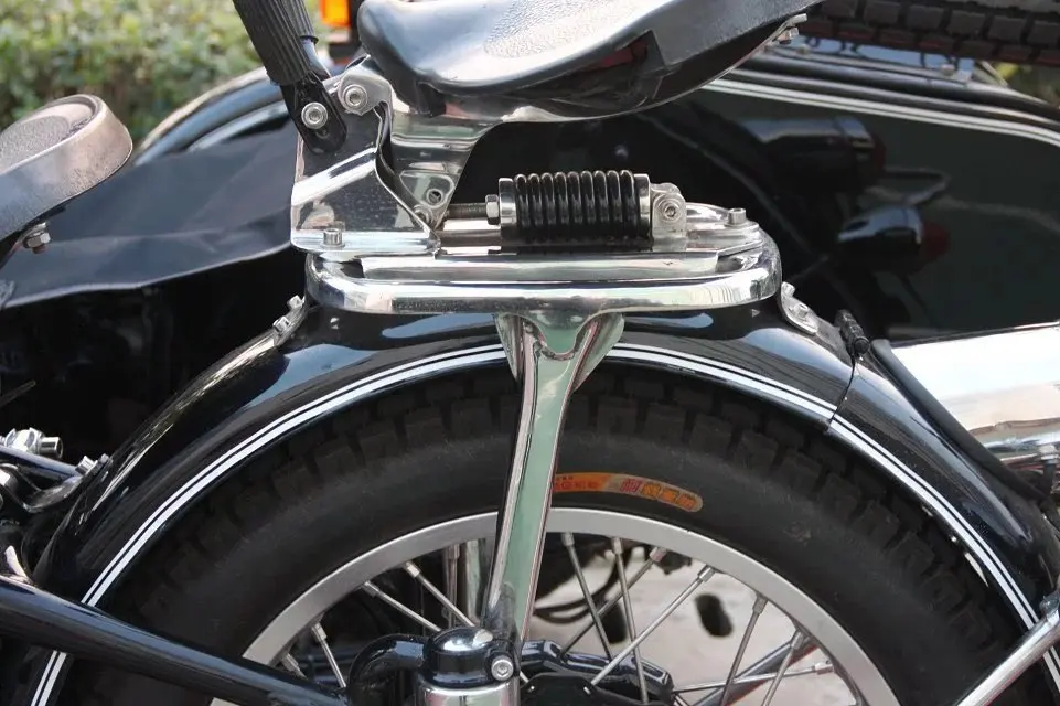 R75 M72 K750 XJ750 motor 6