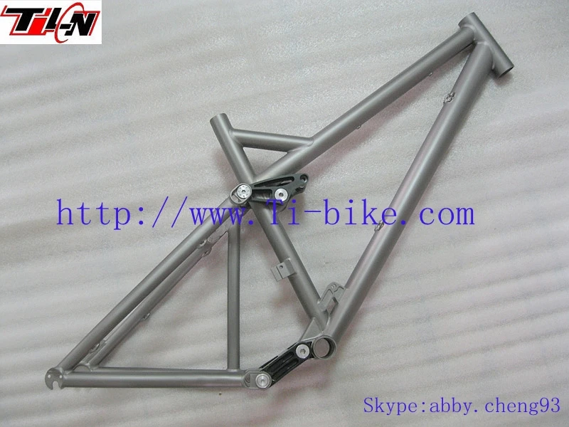 29erSandblastingfullsuspentiontitaniummountainbikeframeswith