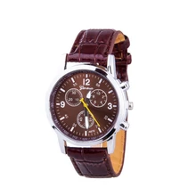 2016 mode Smartwatch Diamant Uhren Edelstahl Großen Buchstaben Quarzuhr Großhandel Für Frauen