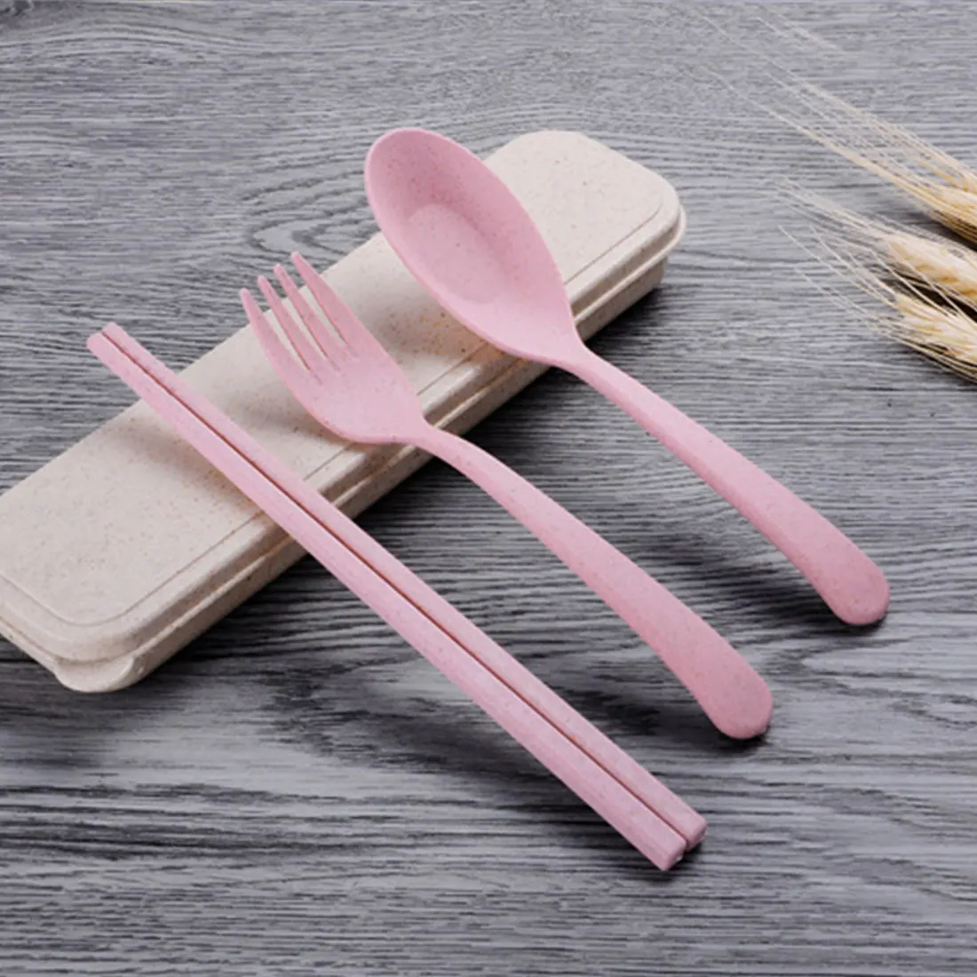 

2018 Chinese Wheat Straw Kids Dinnerware Set Portable Travel School Children Tableware Picnic Cutlery Set Fork